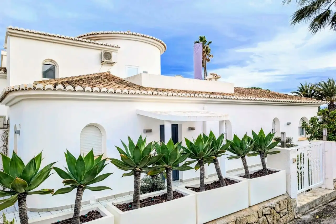 Casa con giardino in vendita a Casco Urbano
