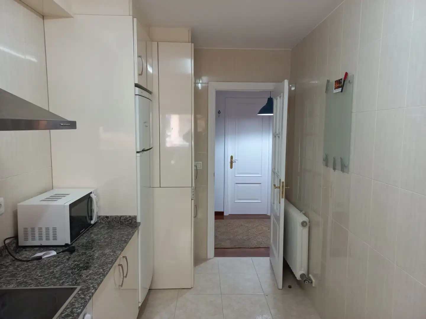 Küche von Wohnung zur Miete in Santiago de Compostela  mit Heizung, Terrasse und Möbliert