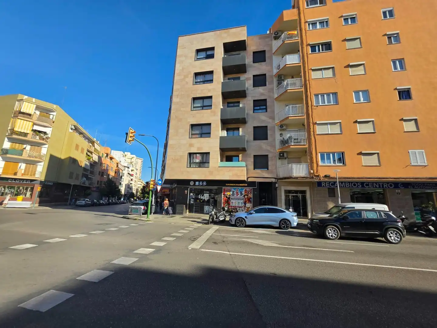 Piso con ascensor en venta en Avenida SANT FERRAN, imagen 2