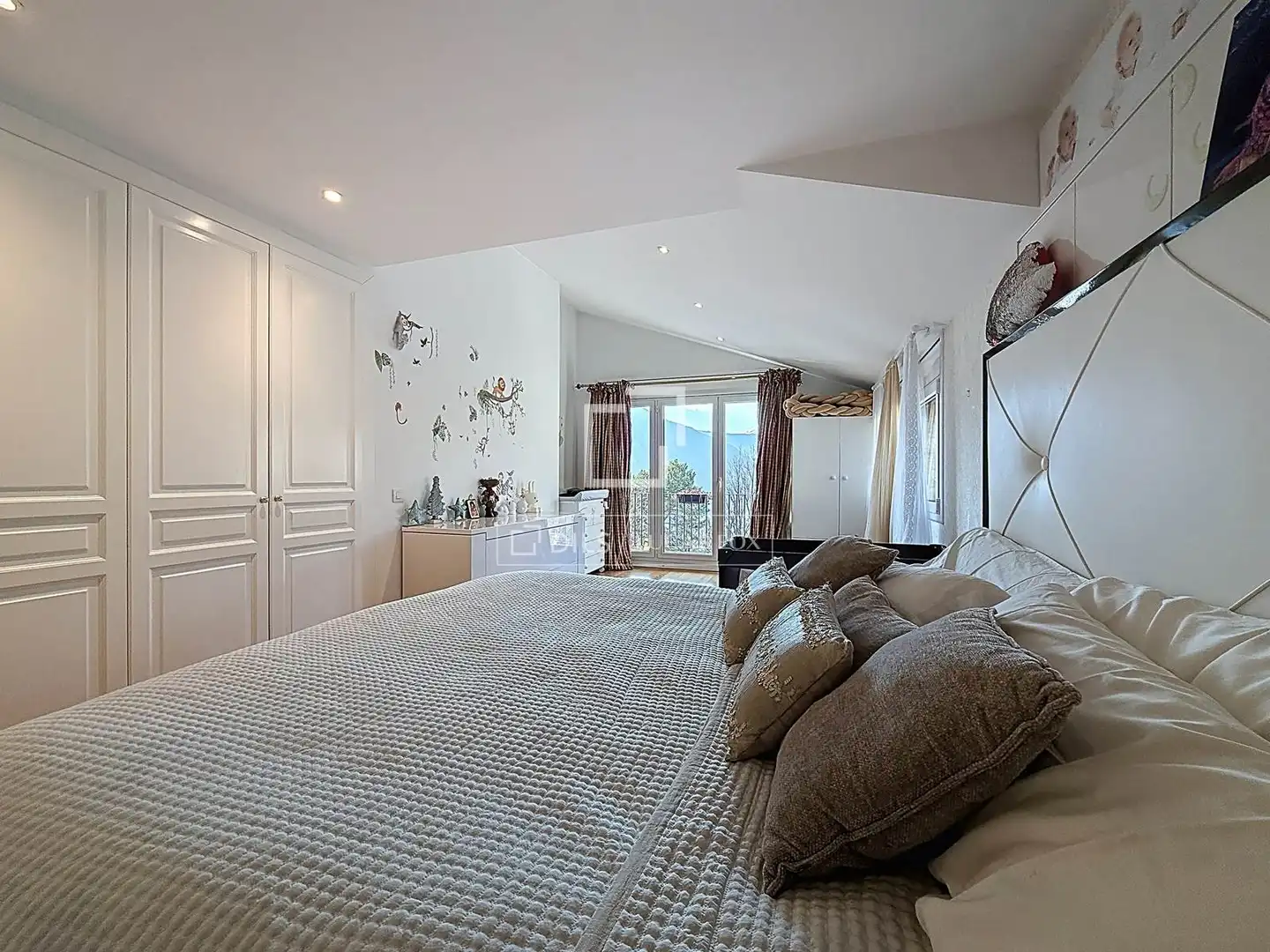 Habitación de Casa o chalet en venta en Escaldes – Engordany con Calefacción, Jardín privado y Parquet
