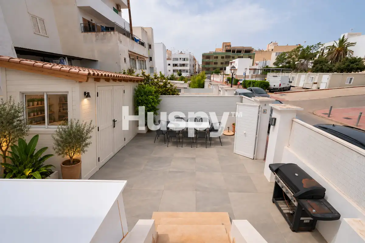 Appartamento con terrazza in vendita a Santa Eulària, imagen 2