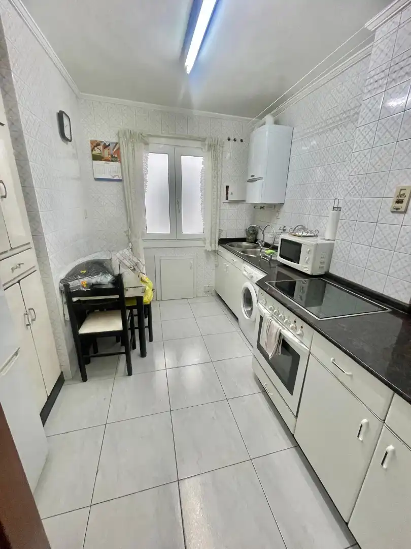 Cocina de Piso en venta en Portugalete con Calefacción, Amueblado y Horno