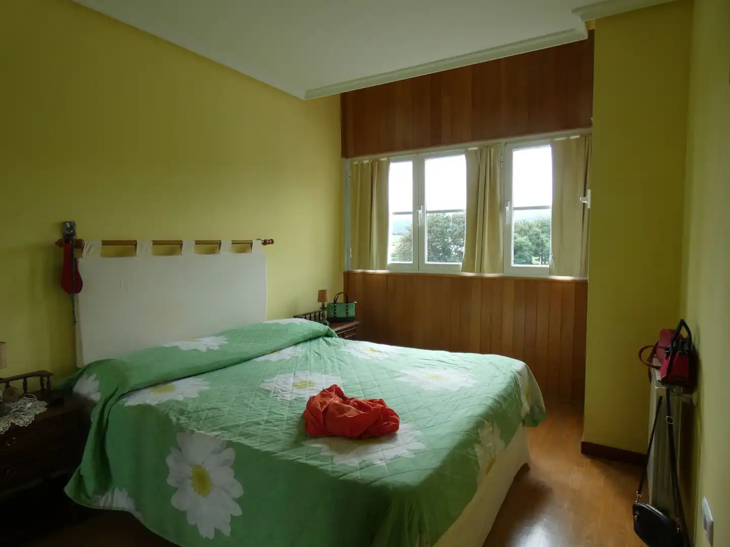 Bedroom of Flat for sale in Nava