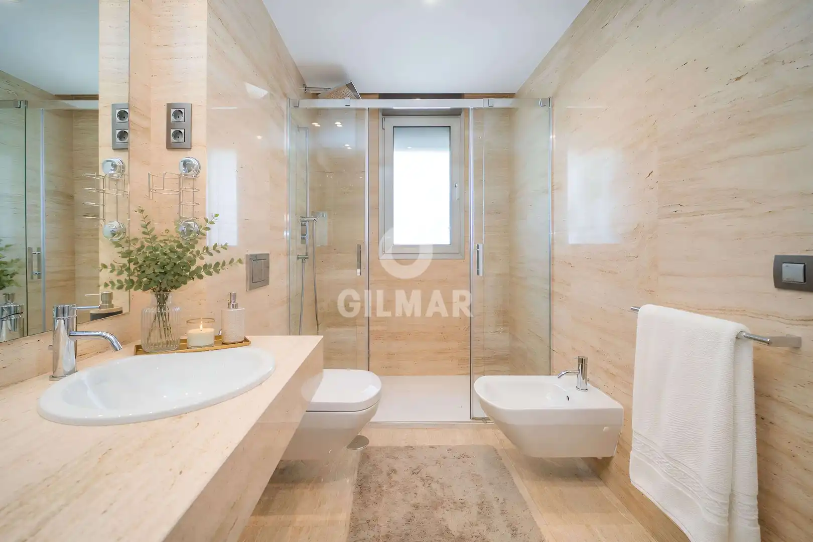 Bathroom of Duplexes for sale in Pozuelo de Alarcón  with Heating, Private garden and Storage room