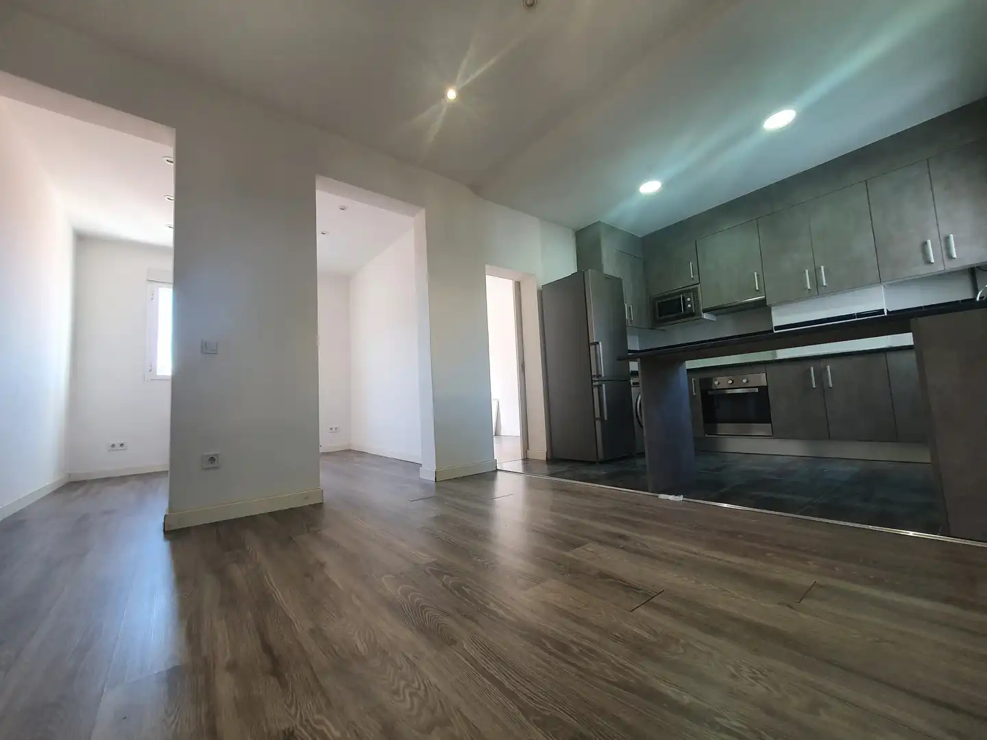 Apartamento de alquiler en Calle de la Cabeza, Embajadores - Lavapiés