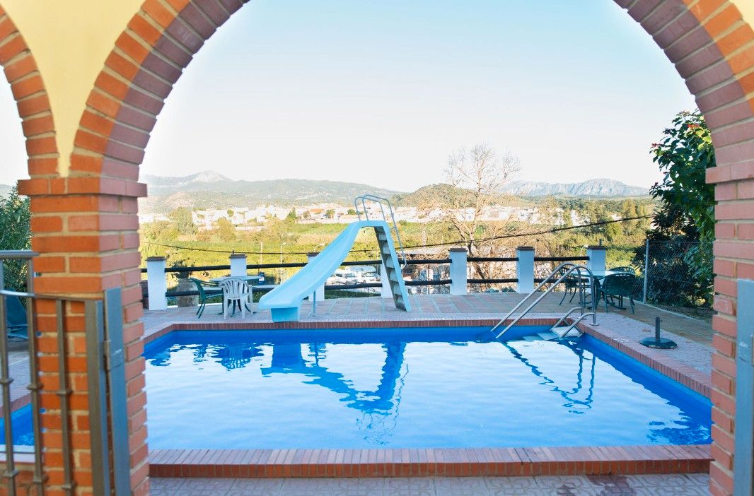 Piscina de Casa o xalet en venda en Jimena de la Frontera amb Piscina