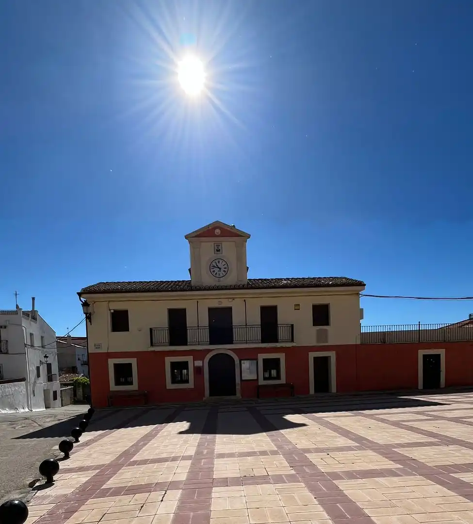 Casa adosada en venta en Atanzón