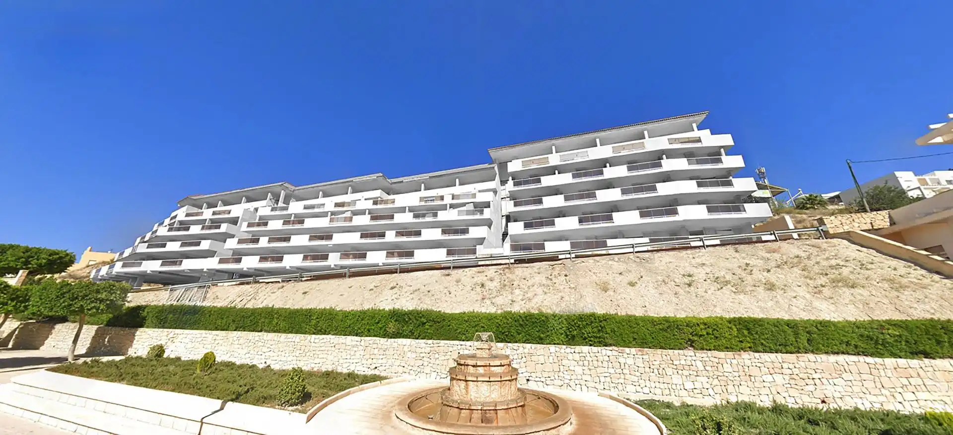Vista exterior de Apartament en venda en Relleu amb Piscina