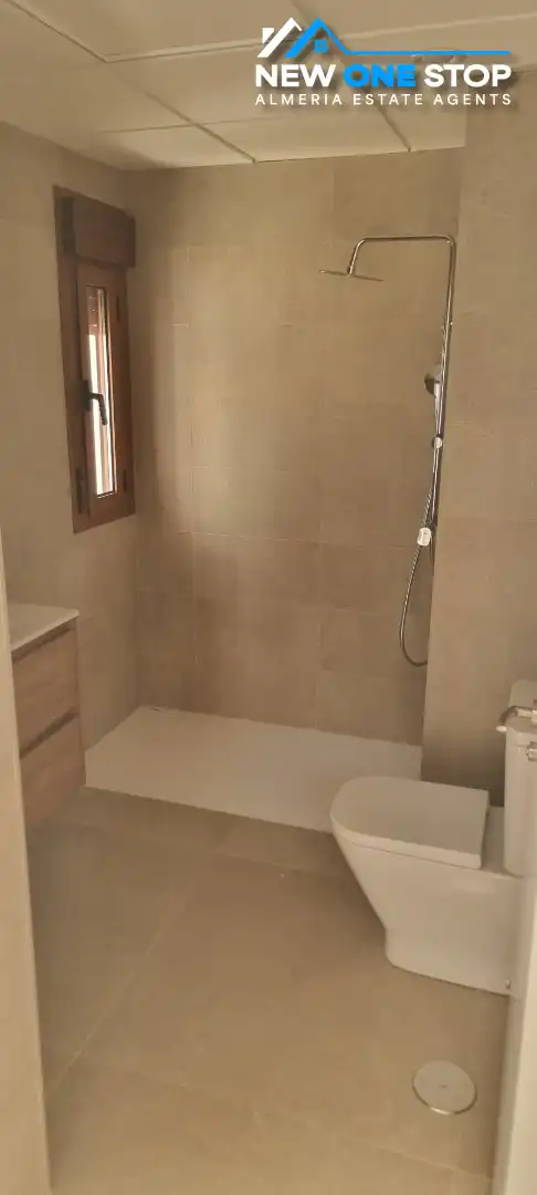 Baño de Casa o chalet en venta en Cuevas del Almanzora con Jardín privado, Terraza y Piscina