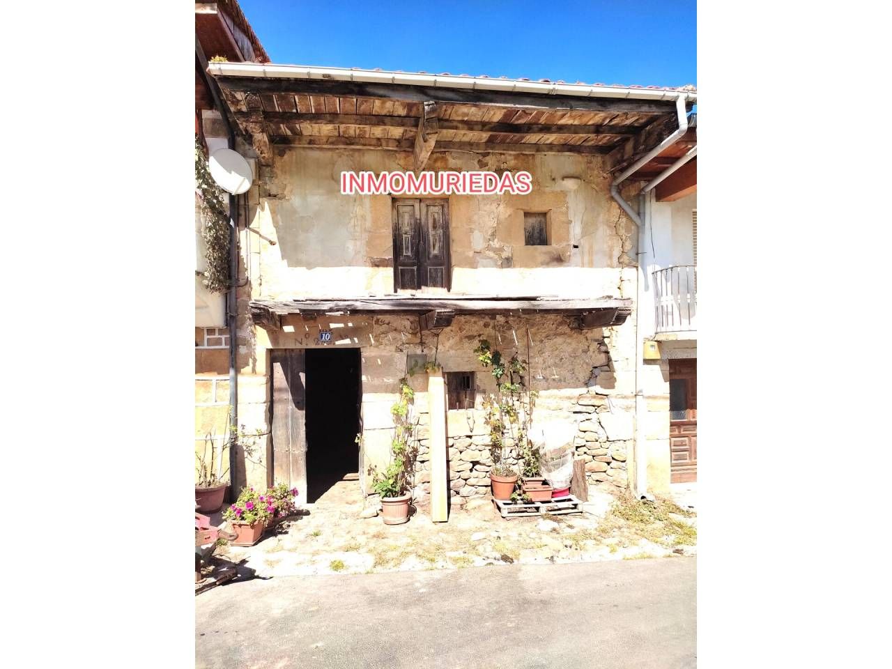 Vista exterior de Casa adosada en venda en Selaya