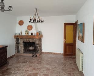 Living room of Flat for sale in Campo Real  with Heating, Terrace and Storage room