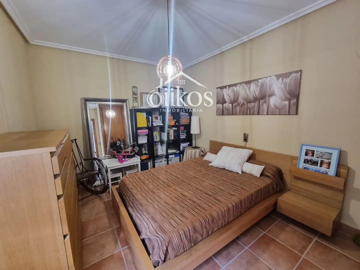 Habitación de Casa adosada en venta en Villamayor con Aire acondicionado, Calefacción y Parquet