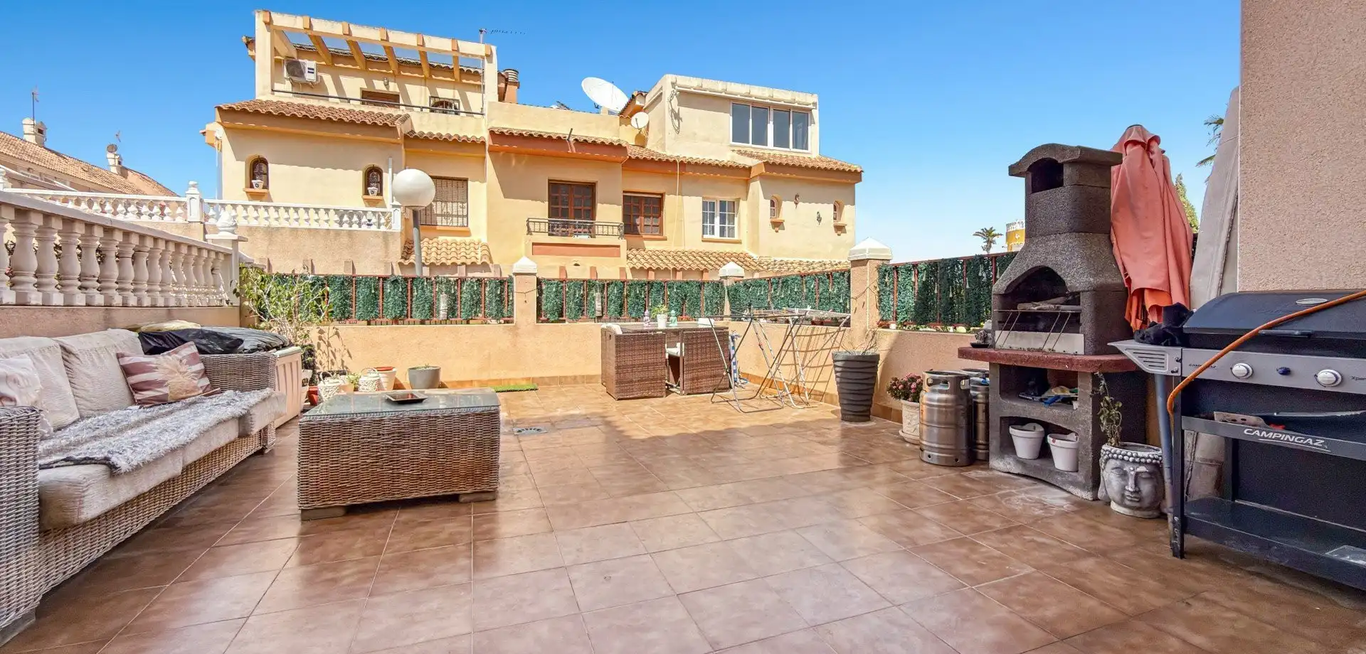 Terrassa de Finca rústica en venda en Orihuela amb Terrassa, Traster i Moblat