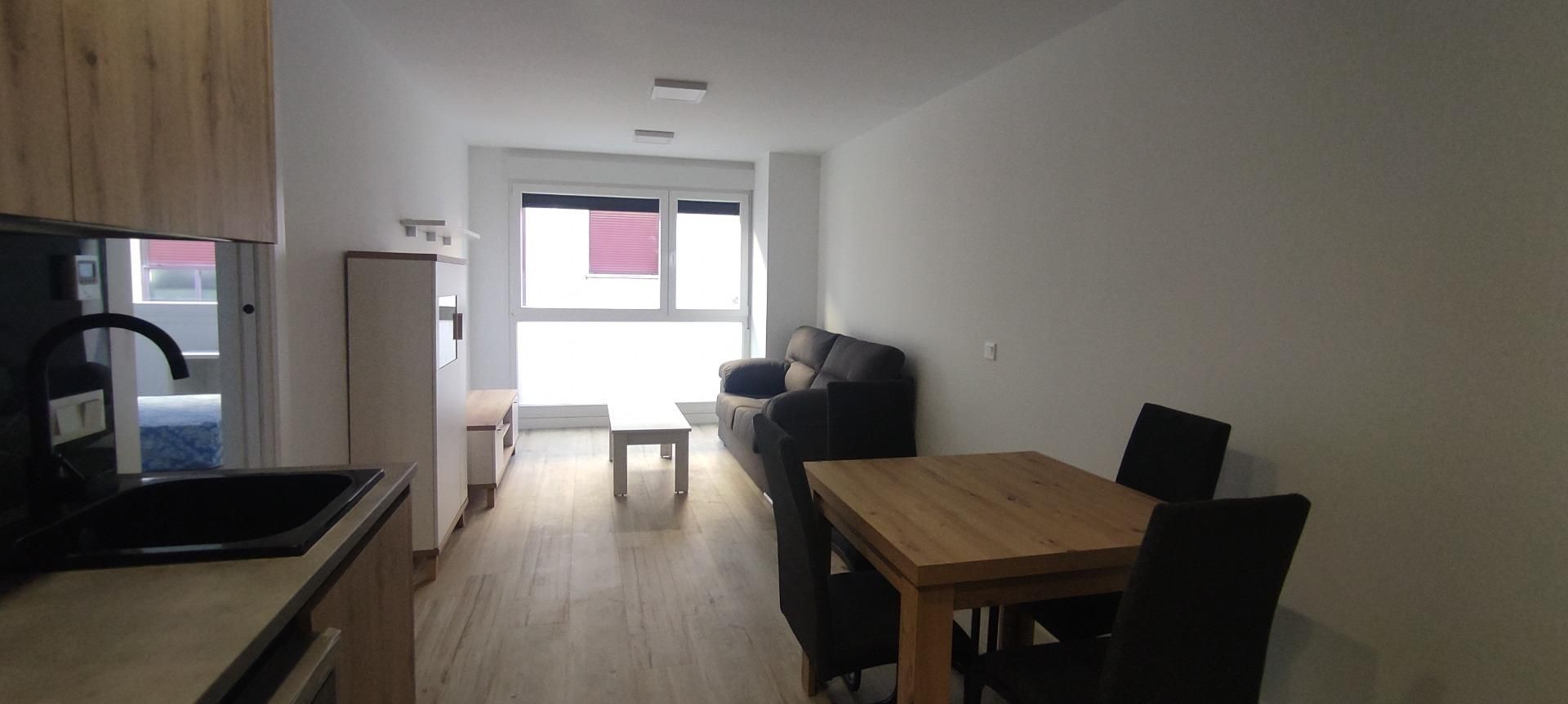 Flat to rent in Calle Santa Teresita del niño Jesus, Barrio Blanco, Salamanca Capital