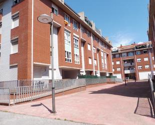 Vista exterior de Planta baixa en venda en El Astillero   amb Terrassa