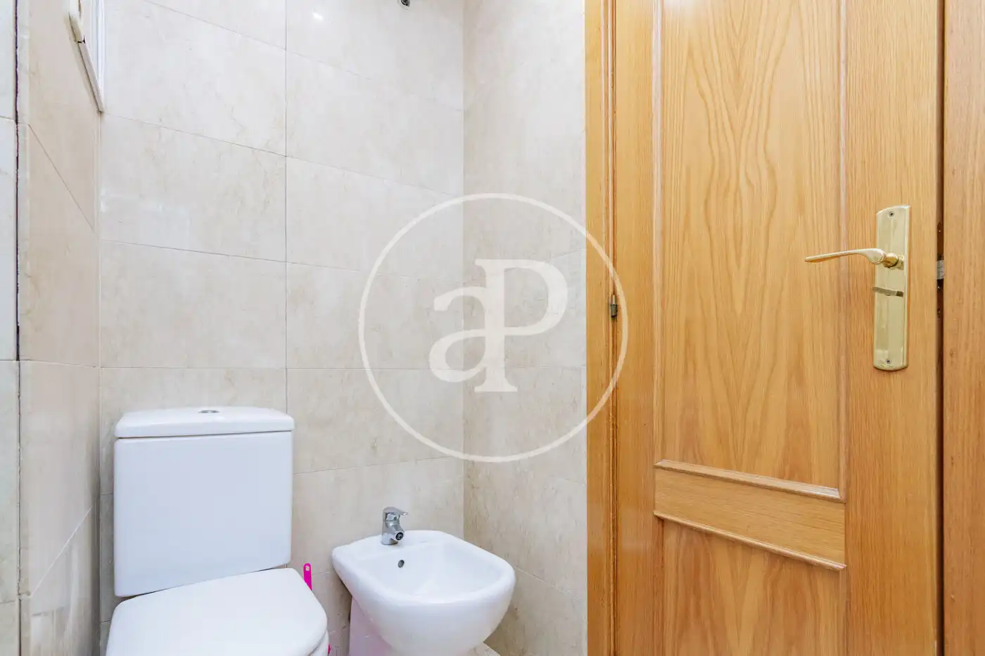 Badezimmer von Wohnung zum Verkauf in Madrid mit Heizung und Gemeinschaftspool