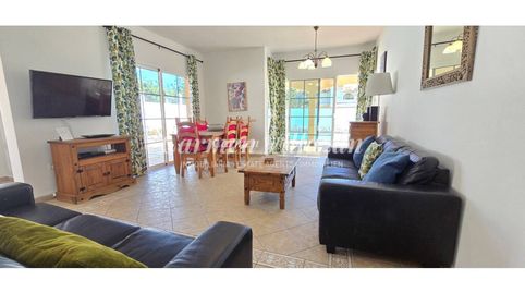 Foto 4 de Casa o chalet en venta en Calle Jardines de Ayose, Caleta de Fuste, Antigua