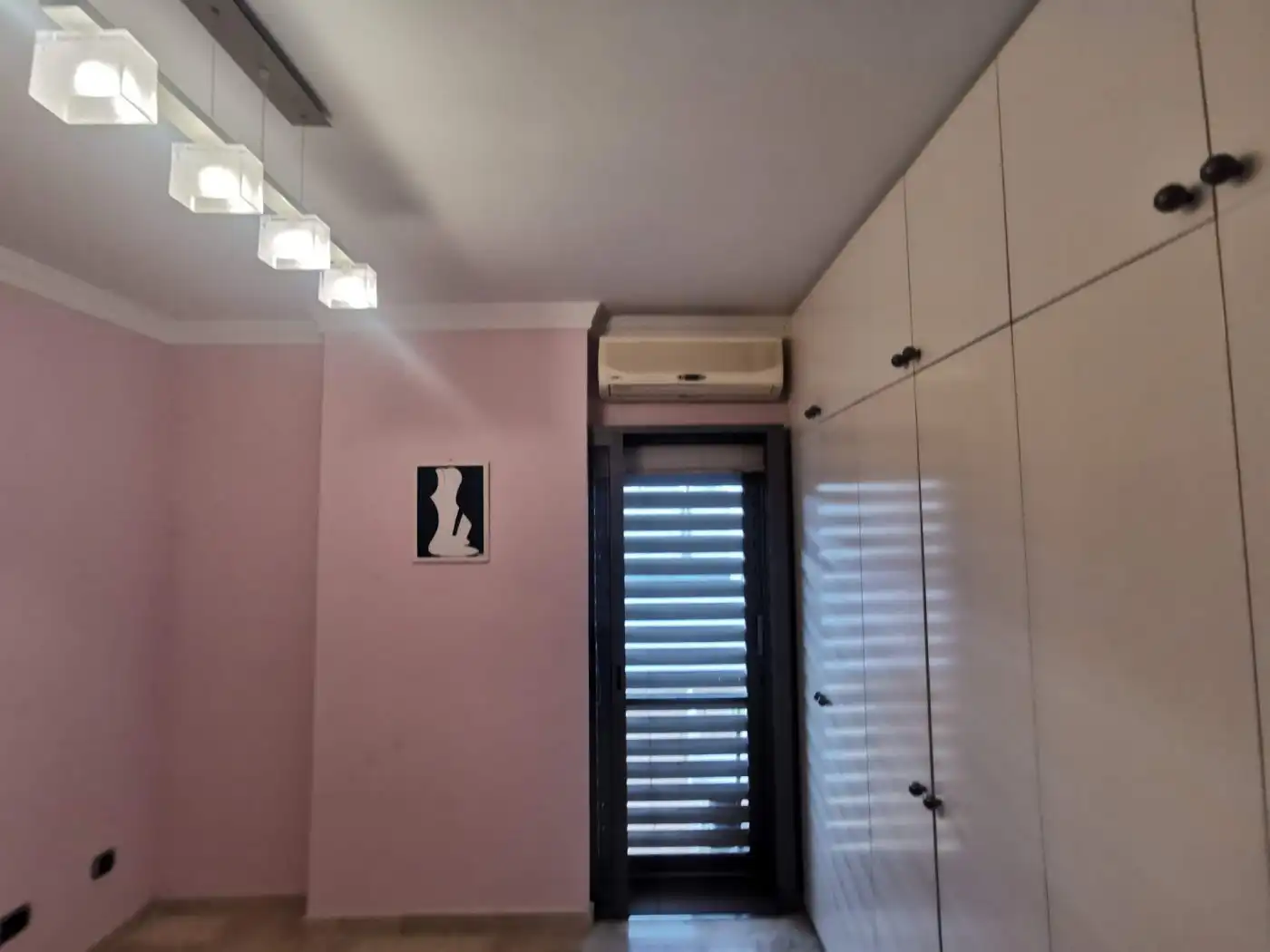 Schlafzimmer von Dachboden zur Miete in Santa Cruz de Tenerife mit Klimaanlage, Terrasse und Abstellraum