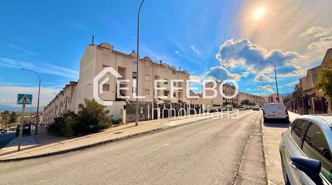 Foto 2 de Casa adosada en venta en Zona de la Vega, Antequera