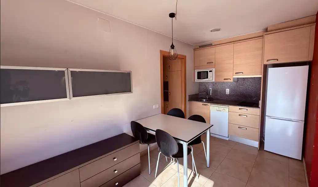 Cocina de Piso en venta en Manresa con Aire acondicionado, Amueblado y Horno