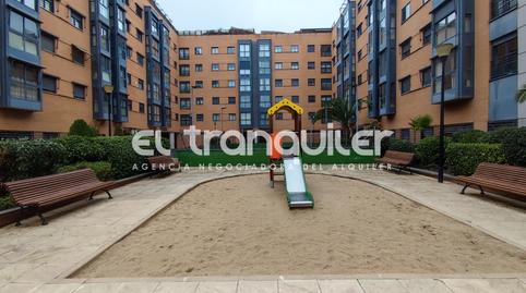 Photo 2 of Flat for rent in Calle Ladera de Los Almendros, Valdebernardo - Valderribas,  Madrid Capital