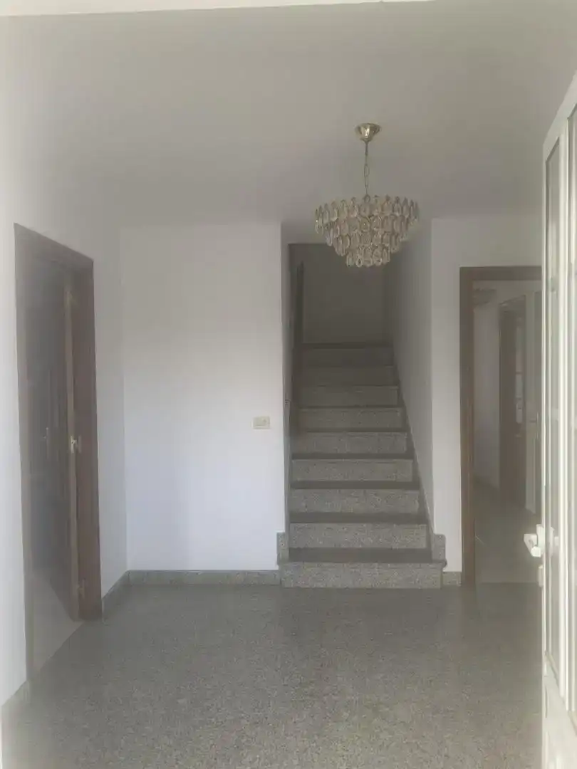 Piso en venta en Aranga con Jardín privado, Trastero y Amueblado