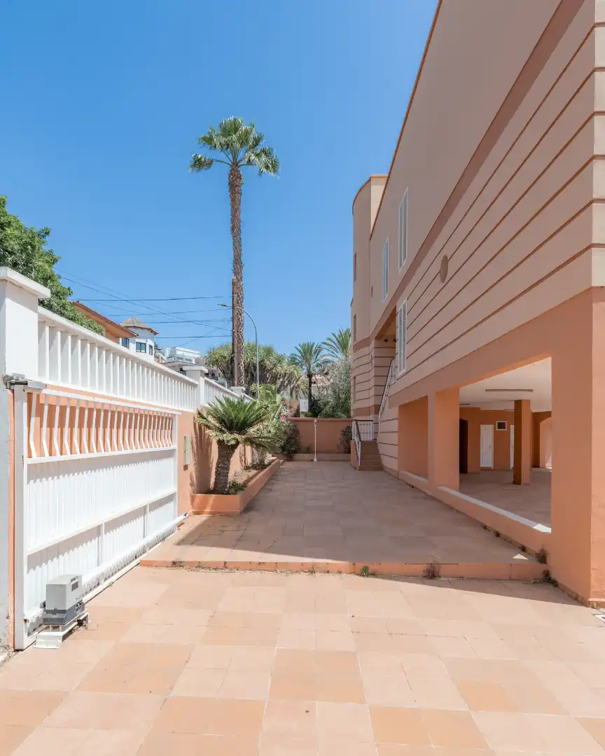 Vista exterior de Casa adosada en venta en Santa Cruz de Tenerife con Jardín privado, Horno y Balcón