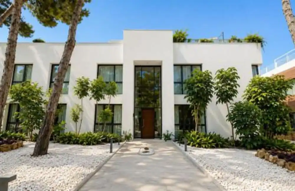 Duplex con piscina in affitto a Milla de Oro