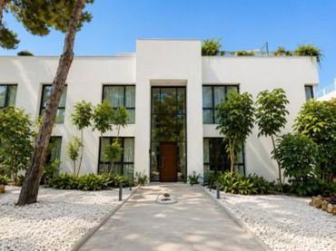 Duplex con piscina in affitto a Milla de Oro