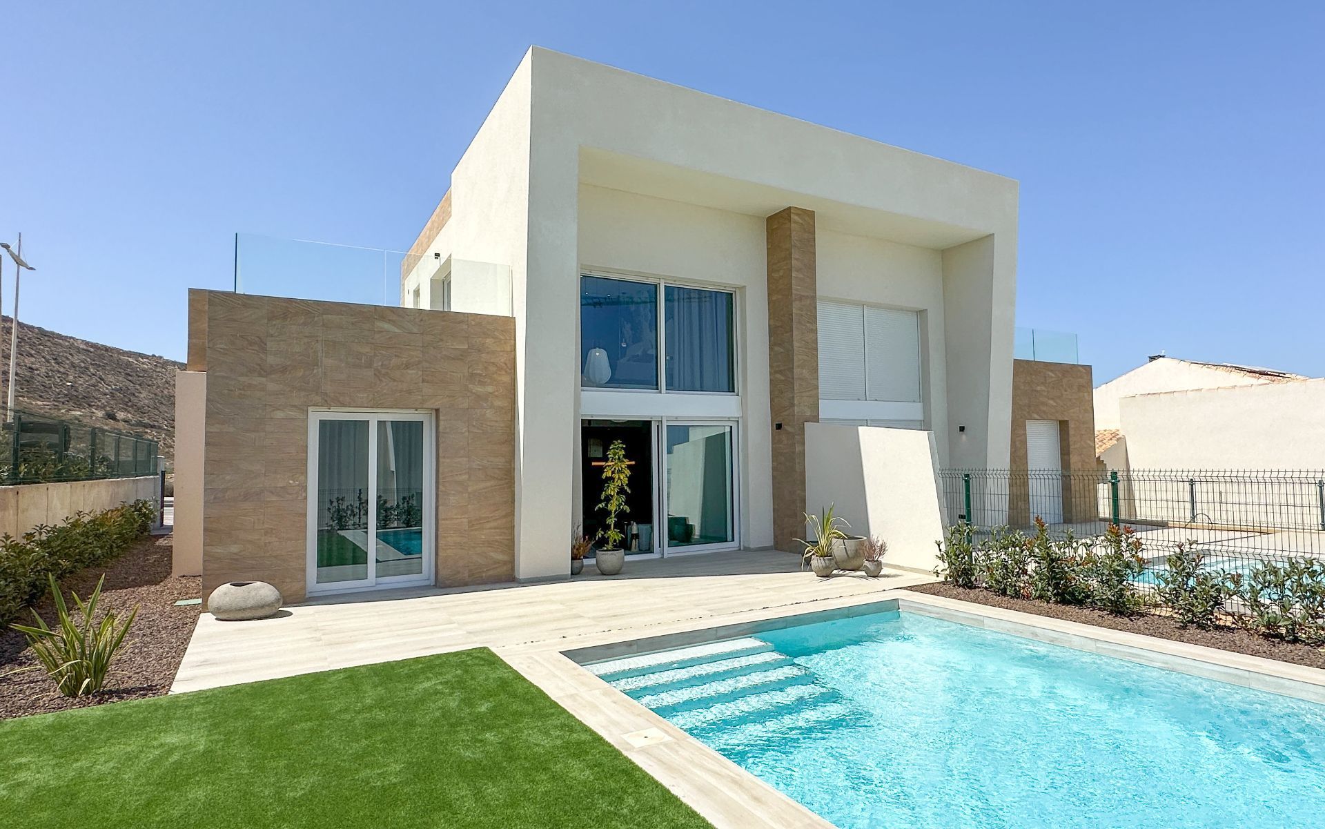 Exterior view of Single-family semi-detached for sale in Algorfa  with Air Conditioner, Heating and Private garden