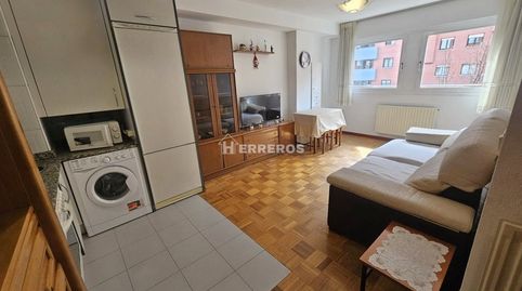 Foto 5 de Apartament en venda a Club Deportivo, San Adrián, Logroño