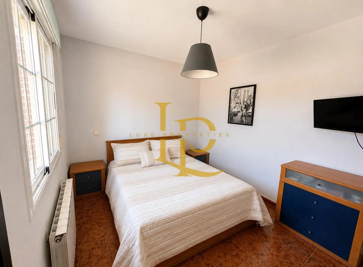 Dormitori de Casa o xalet en venda en Galápagos amb Calefacció, Jardí privat i Terrassa