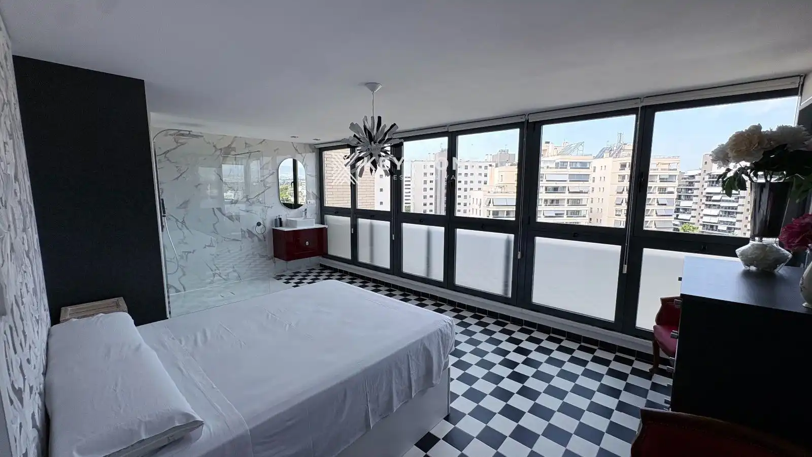 Habitación de Ático de alquiler en Alicante / Alacant con Aire acondicionado, Calefacción y Terraza