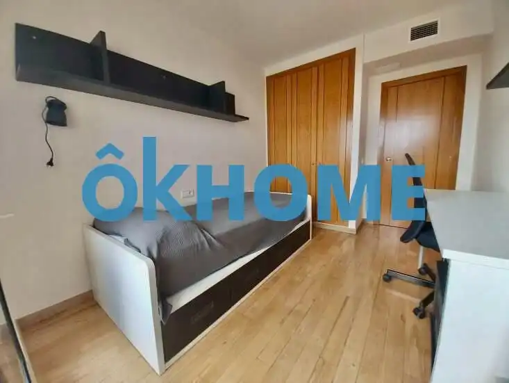 Habitación de Piso de alquiler en Valencia con Aire acondicionado, Jardín privado y Terraza