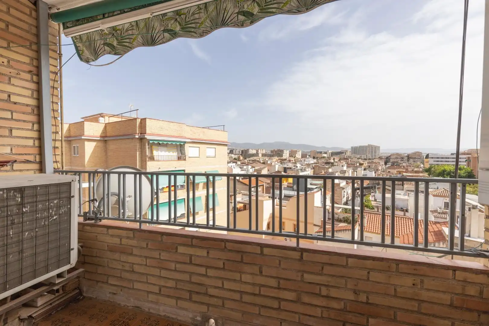 Terraza de Piso en venta en Granada con Aire acondicionado, Calefacción y Balcón