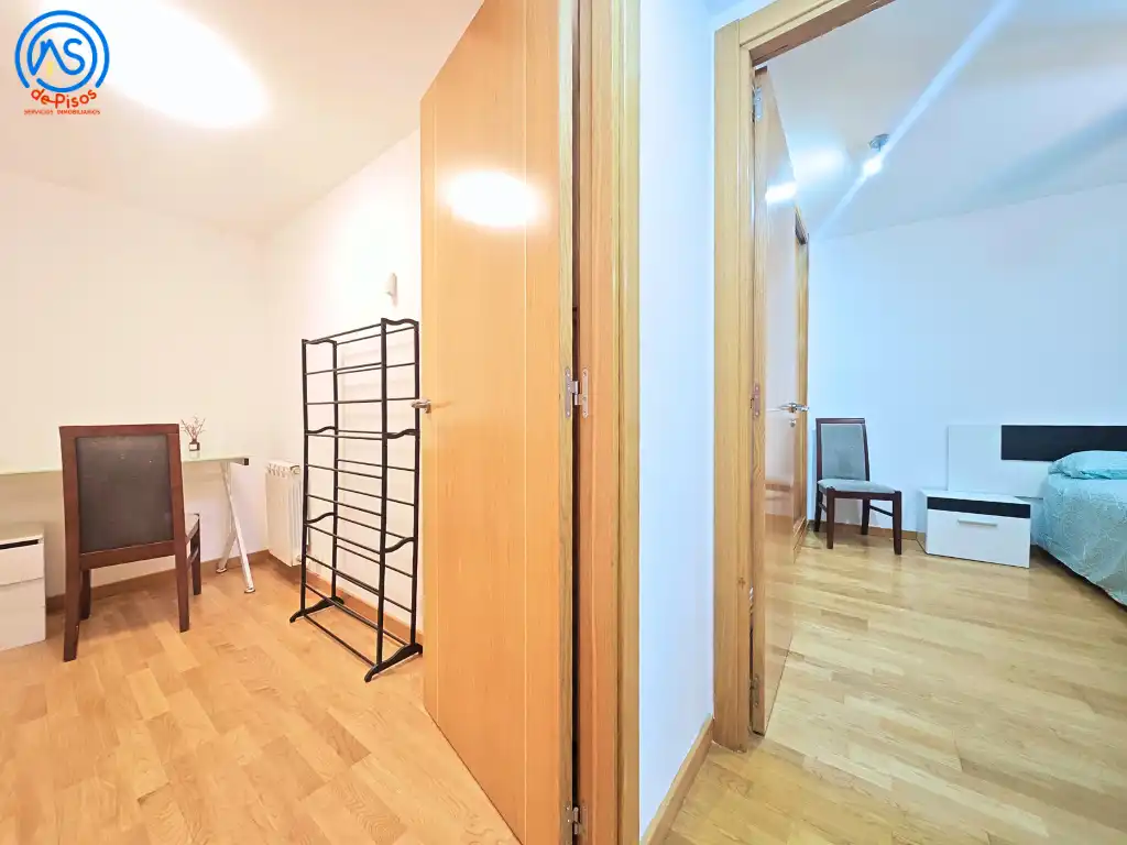 Apartamento de alquiler en Calle de Nuestra Señora de Bonaria, 13, Barrio del Ave