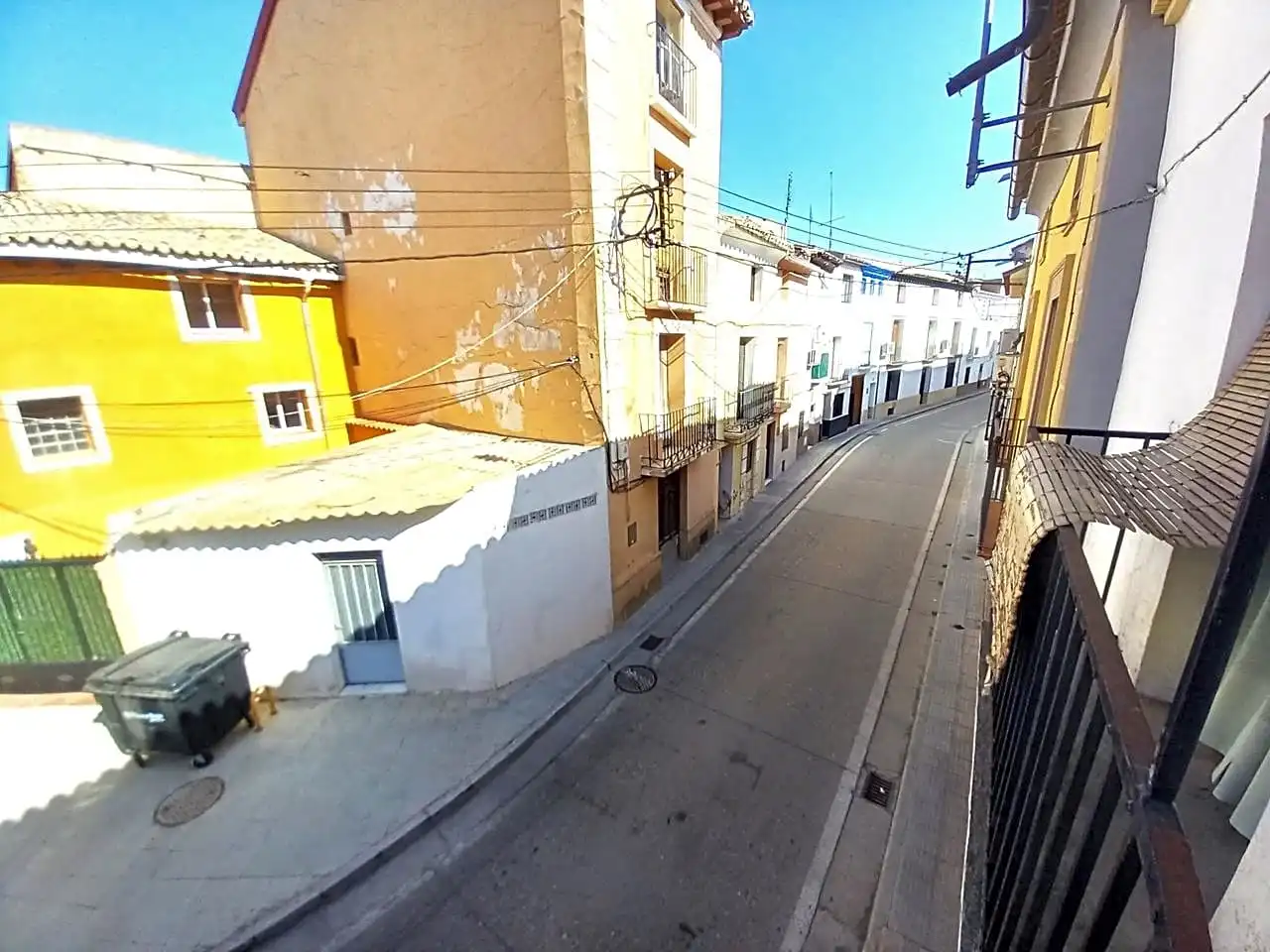 Vista exterior de Casa o xalet en venda en Gelsa amb Calefacció, Jardí privat i Terrassa