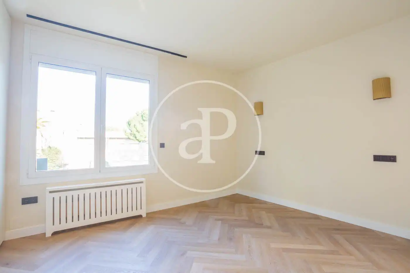 Bedroom of Flat for rent in Barcelona  with Air Conditioner, Heating and Private garden