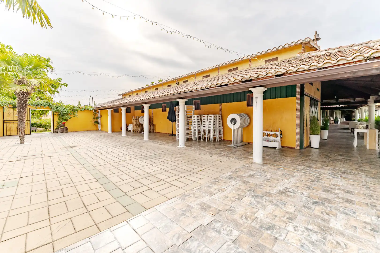 Finca rústica en venta en Laguna de Duero con Aire acondicionado, Calefacción y Jardín privado