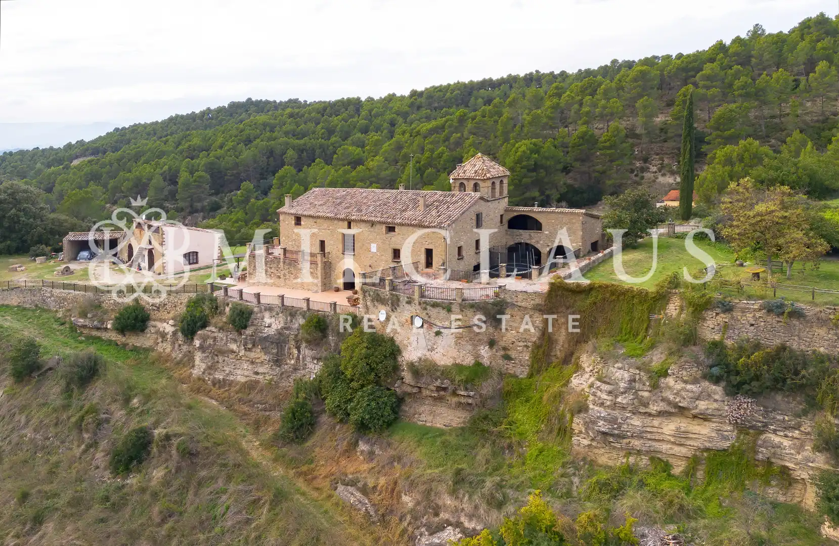Vista exterior de Finca rústica en venda en Talamanca amb Aire condicionat, Calefacció i Jardí privat