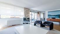 Living room of Flat to rent in  Barcelona Capital  with Air Conditioner, Heating and Terrace