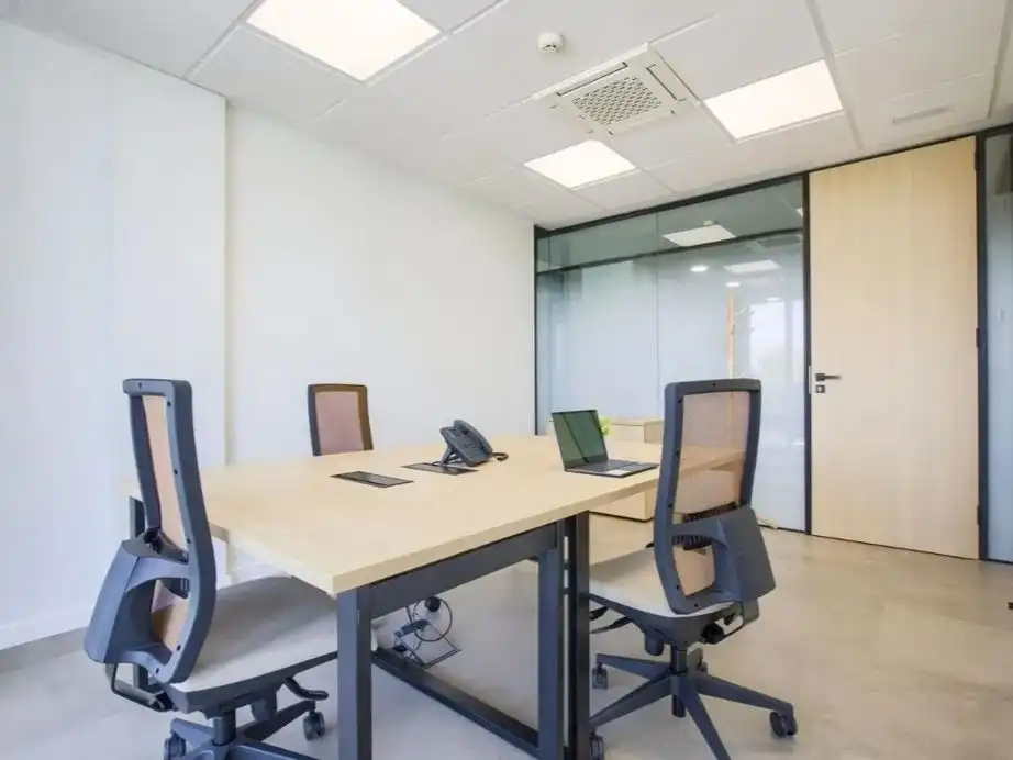 Ufficio in affitto a bisbe font andreu 23