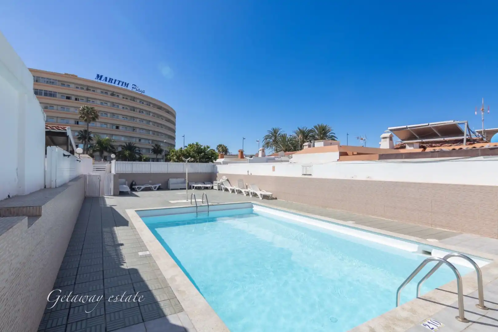 Swimming pool of Apartments for rent in San Bartolomé de Tirajana  with Air Conditioner, Private garden and Furnished