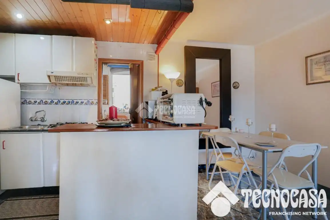 Cocina de Piso en venta en Badalona con Parquet