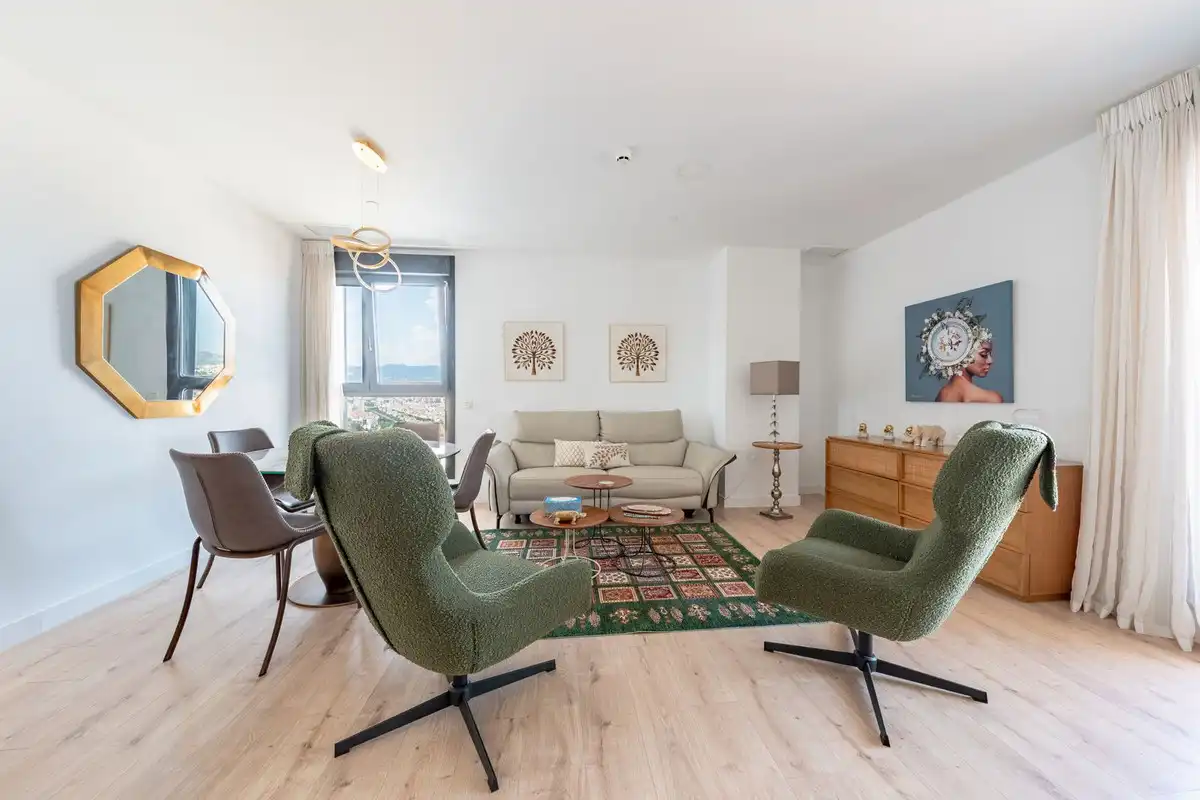 Sala d'estar de Apartament en venda en Málaga amb Aire condicionat, Terrassa i Moblat
