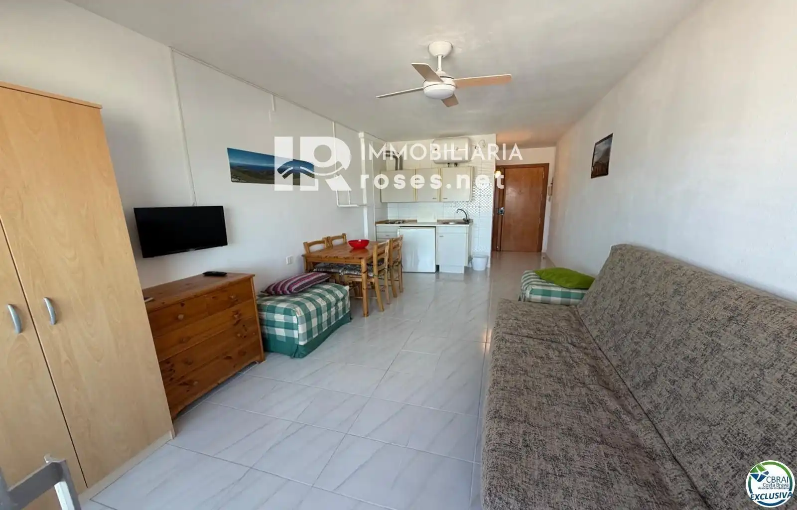 Vista exterior de Estudio en venta en Empuriabrava con Calefacción, Terraza y Amueblado