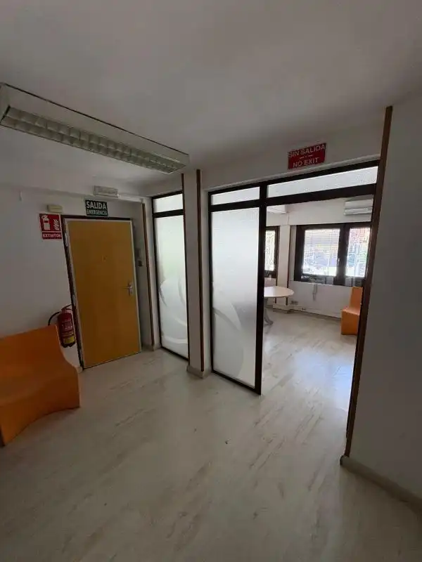 Büro zur Miete in Carrer Reis Catòlics, imagen 7
