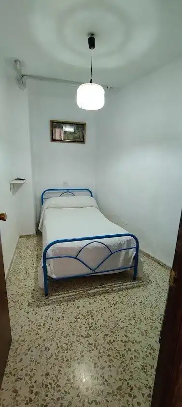 Dormitori de Casa o xalet en venda en Jérez del Marquesado amb Terrassa, Traster i Moblat