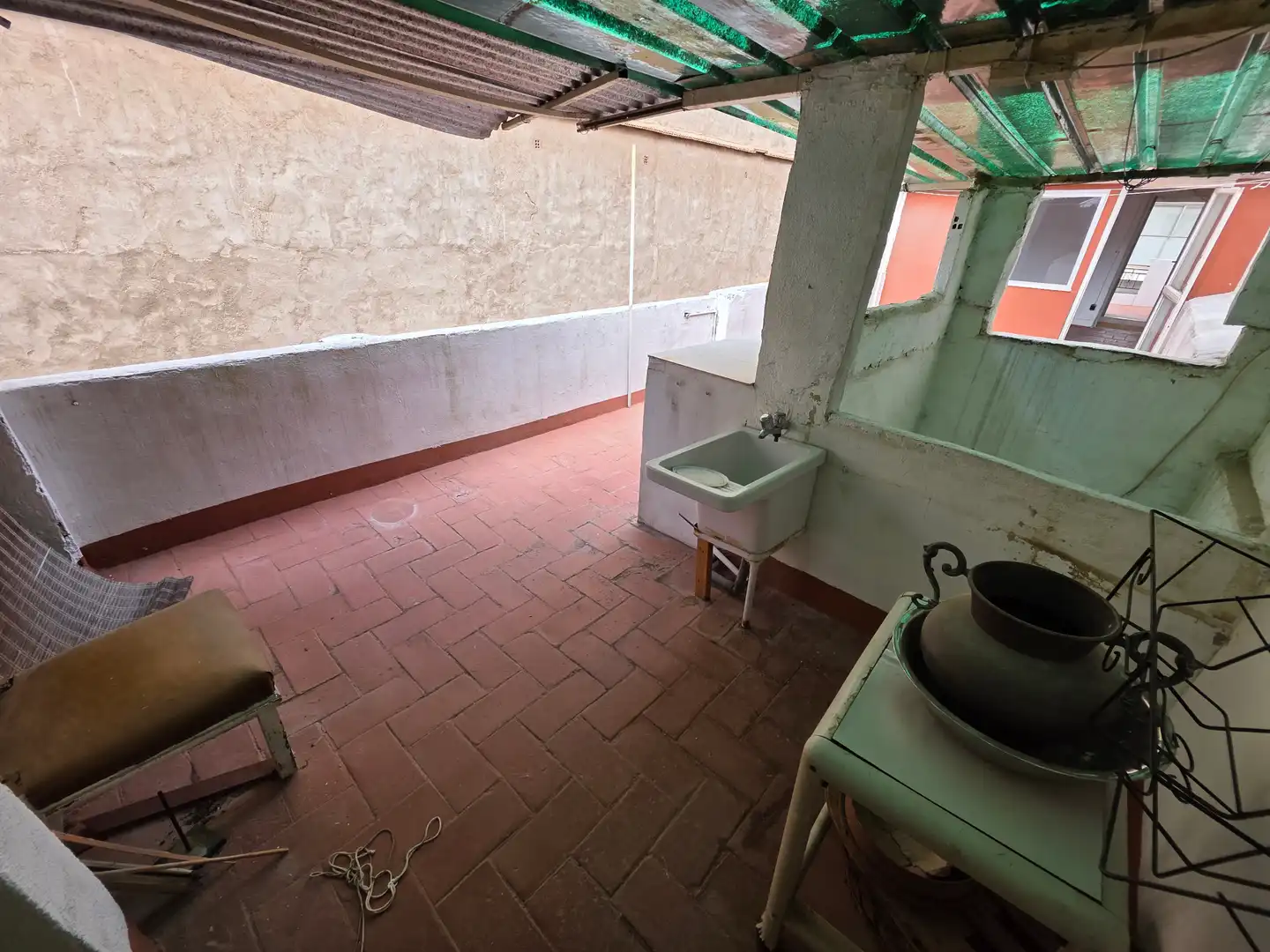 Casa o chalet en venta en Castellón de la Plana / Castelló de la Plana con Terraza, Trastero y Amueblado