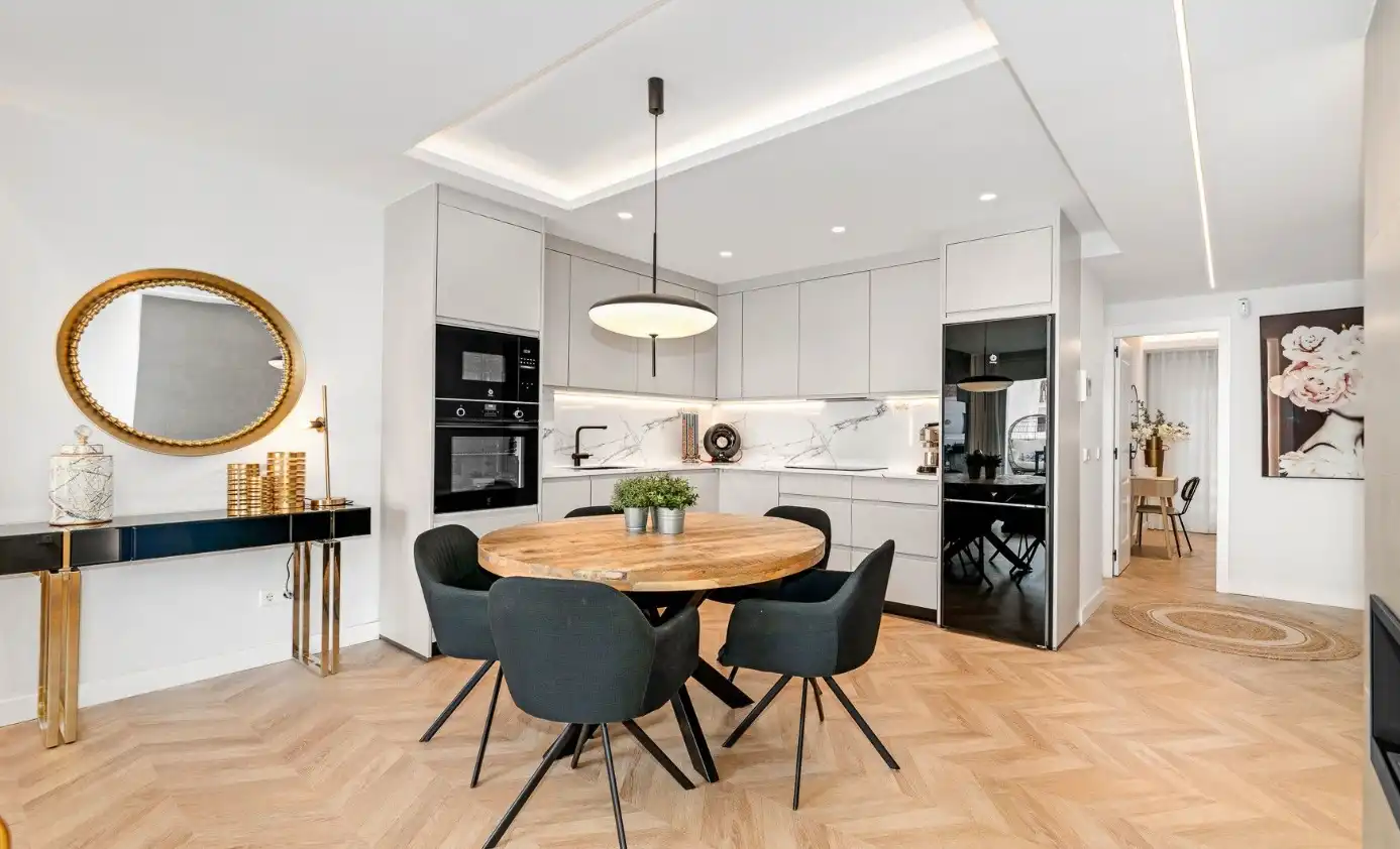 Apartament amb piscina en venda a Marbella Centro, imagen 4